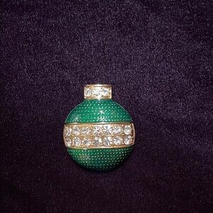 Eisenberg Ice Green and Gold Clear Crystal Rhinestones Ornament Brooch Pin